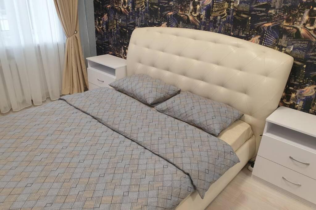 Comfortable Luxury Apartment With 3 Rooms. Center Heart Of Kiev Екстериор снимка